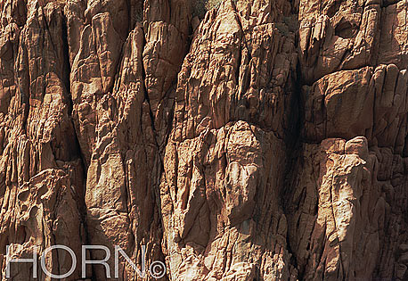 ROCKS-135