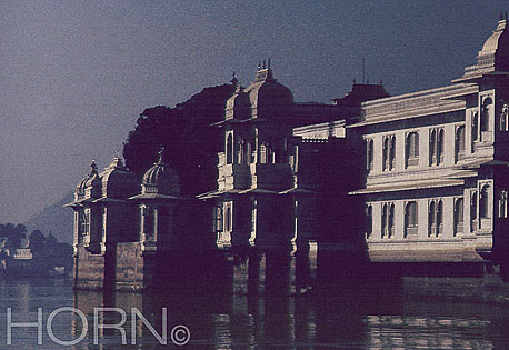 INDIA-139