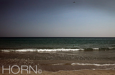 BEACH-182