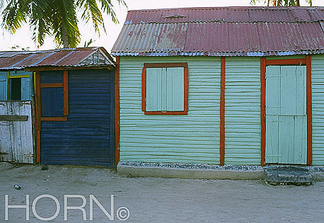 SHACKS-104